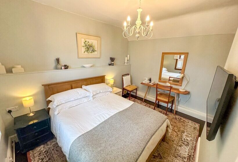 ペンション The Globe House