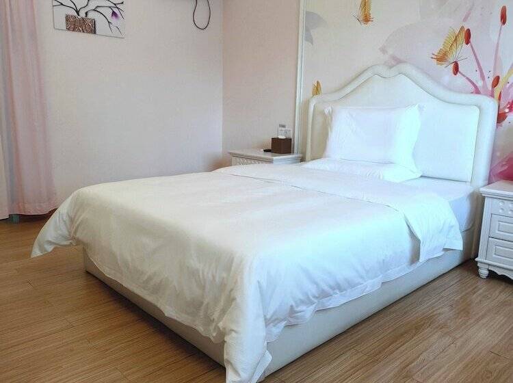 Mihua International Apartment