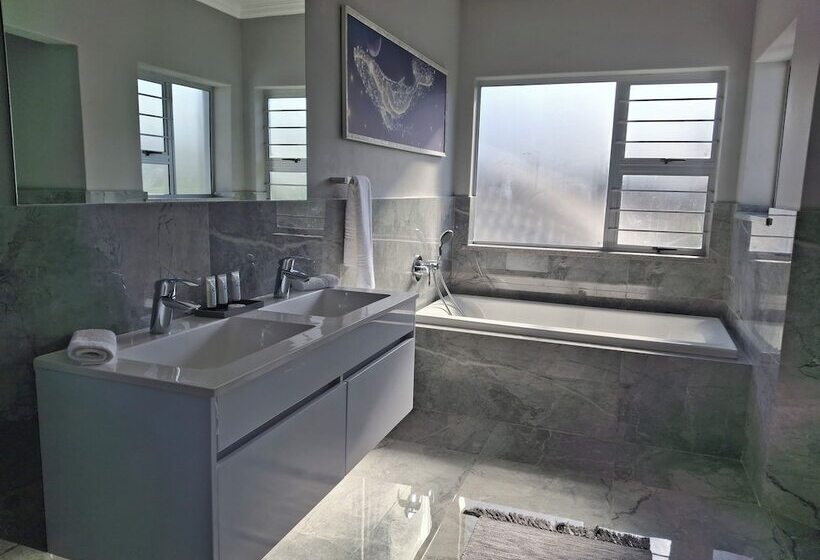 مبيت وإفطار Ocean Days