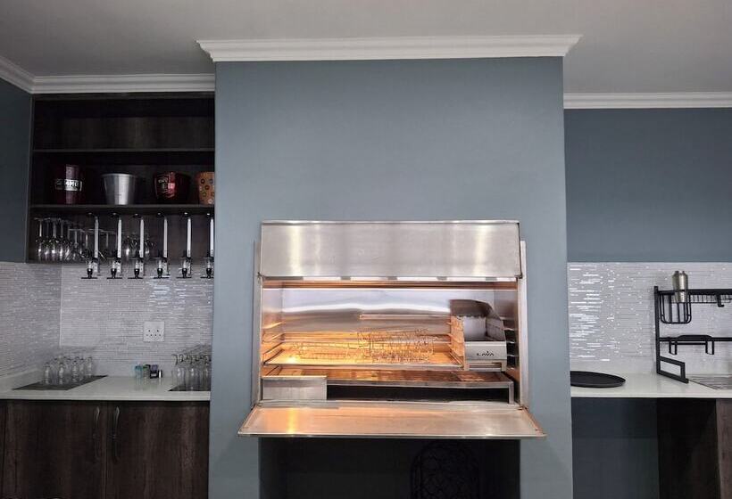 مبيت وإفطار Ocean Days