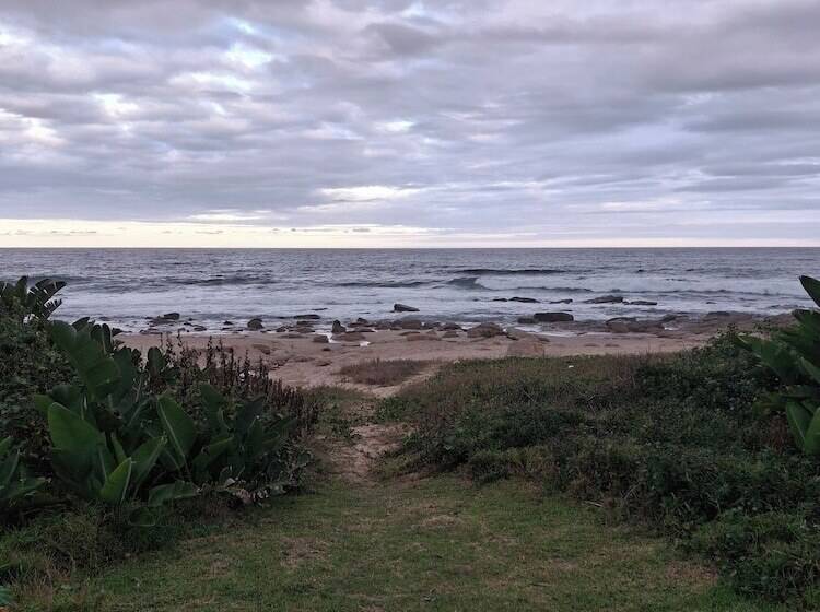 مبيت وإفطار Ocean Days