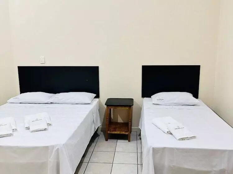 Hotelli Central Plaza Timóteo