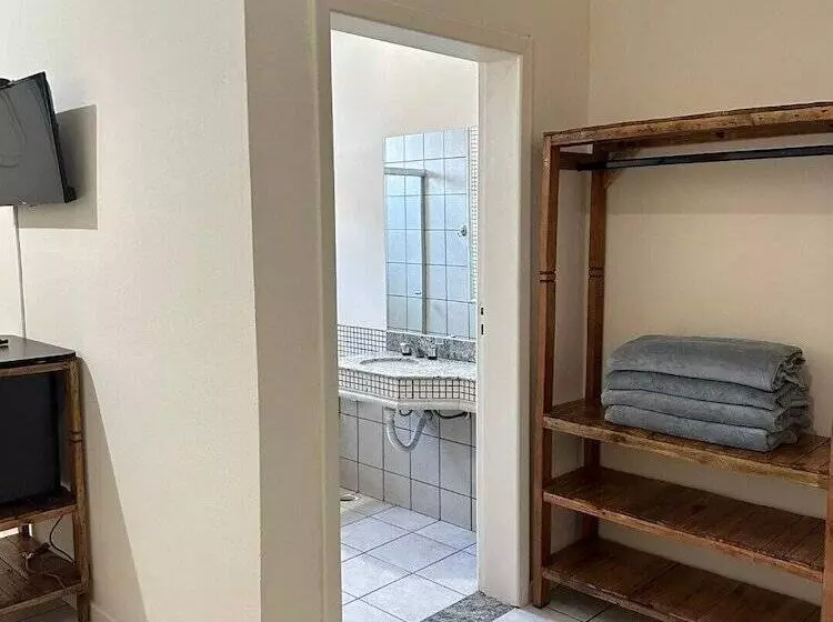 Hotelli Central Plaza Timóteo