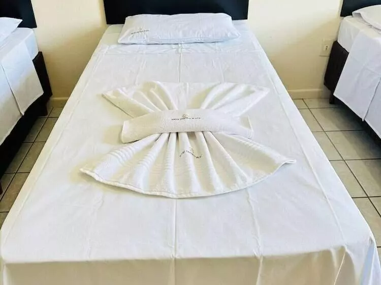 Hotelli Central Plaza Timóteo