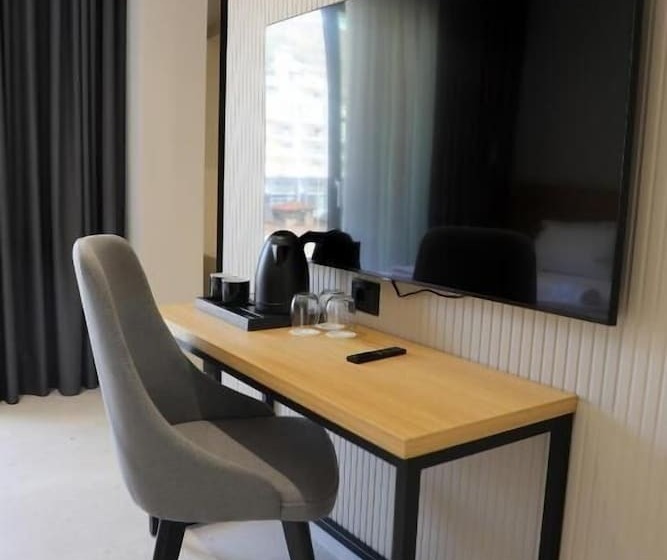 هتل Niklas Boutique