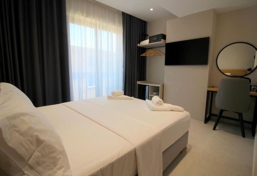 هتل Niklas Boutique