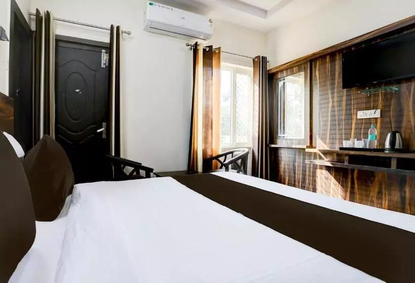 Oyo Hotel Rudraksh