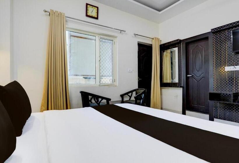 Oyo Hotel Rudraksh