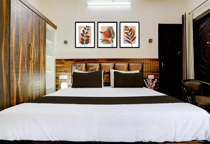Oyo Hotel Rudraksh