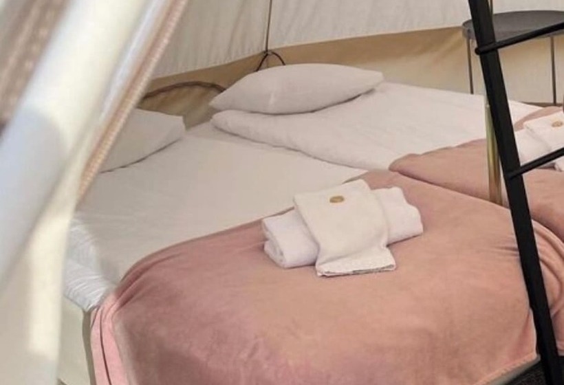 膳宿费 Beach Camp