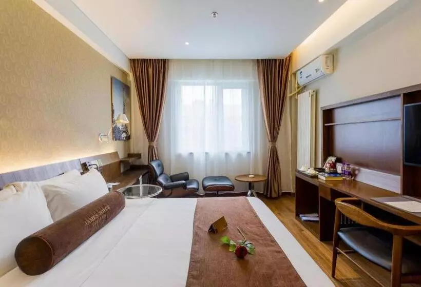 هتل James Joyce Coffetel Qinhuangdao People Park Plaza