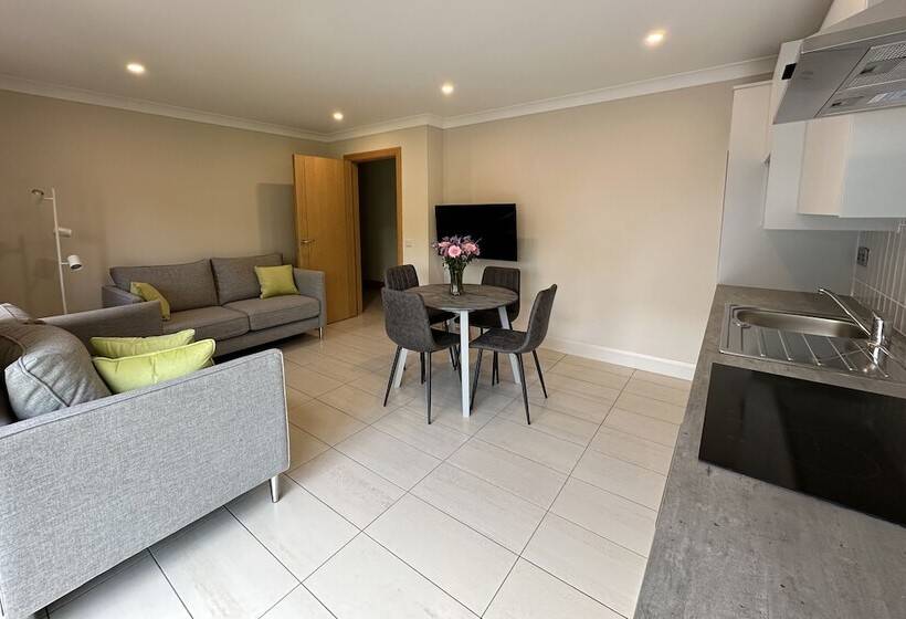 Cúirt Na Coiribe Self Catering