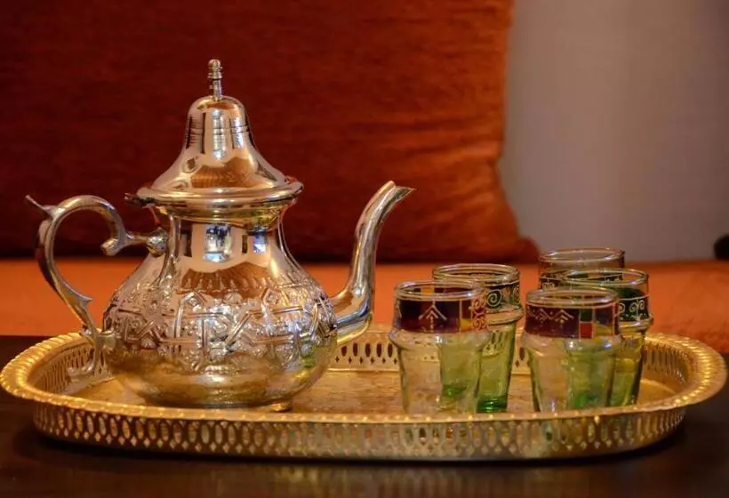 پانسیون Room In Bb Dar Rehla Bab Remouz