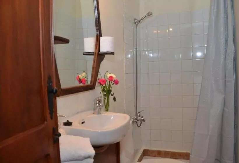 پانسیون Room In Bb Dar Rehla Bab Remouz
