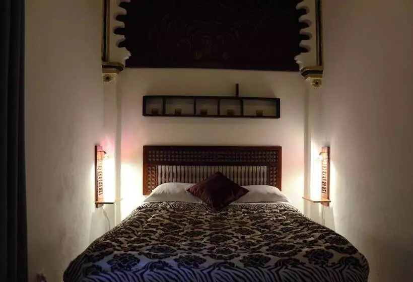 پانسیون Room In Bb Dar Rehla Bab Remouz