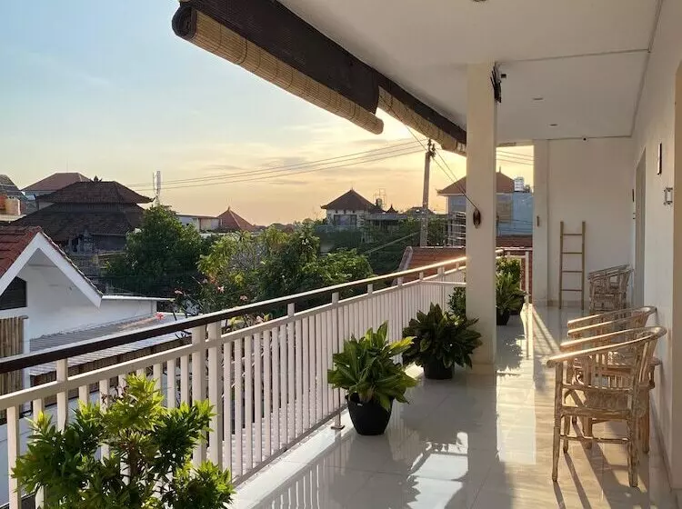 Majatalo Prada Living Canggu