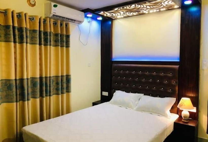 هتل Cafe Green Valley