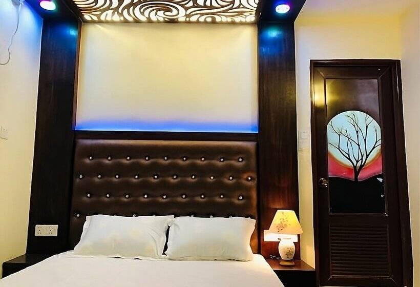 هتل Cafe Green Valley