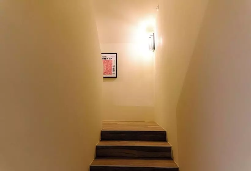 Hotelli Seven Town House Boutique