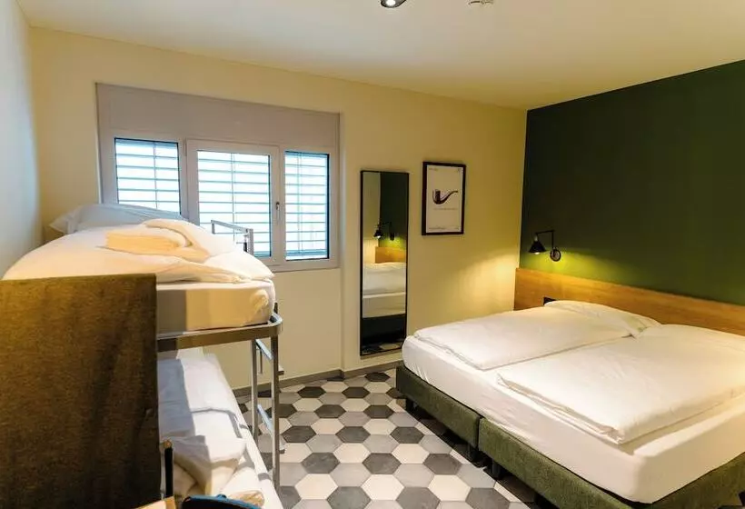 Hotelli Seven Town House Boutique