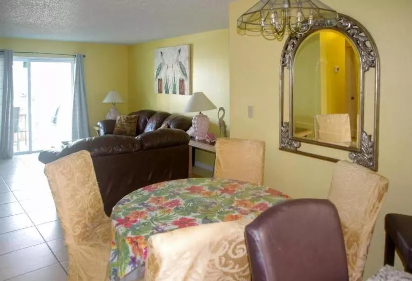 Marion Lane Suites