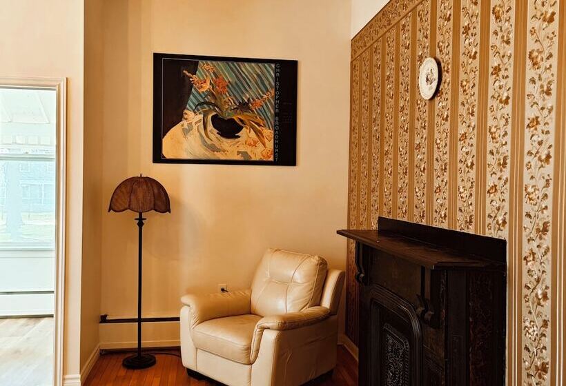 Pensionat Andy S Blue House