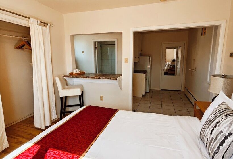 Pensionat Andy S Blue House