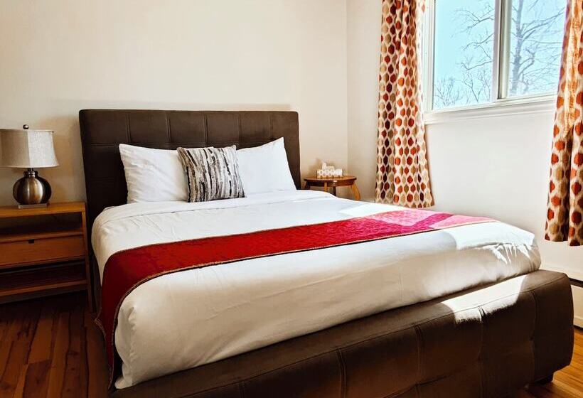 Pensionat Andy S Blue House