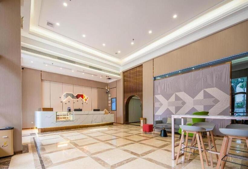 Borrman Hotel Zhanjiang Jinshawan Chikan Republic Of China Style Street