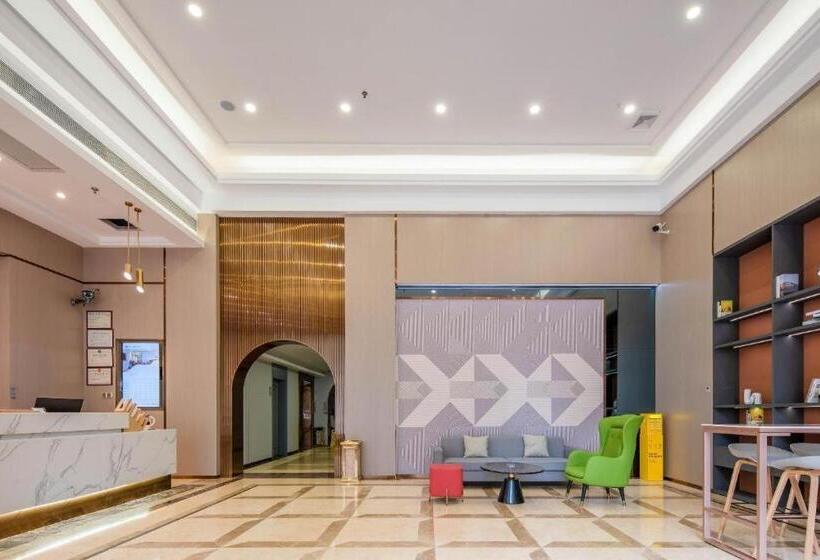 Borrman Hotel Zhanjiang Jinshawan Chikan Republic Of China Style Street