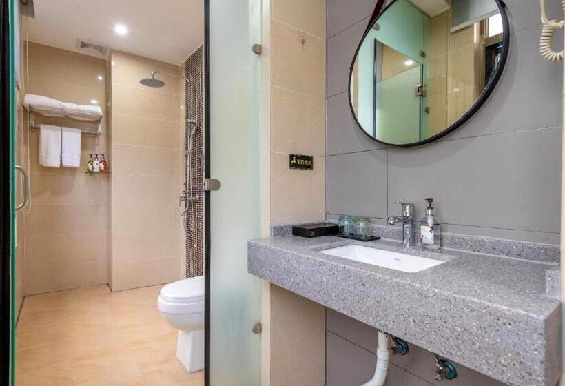 Borrman Hotel Zhanjiang Jinshawan Chikan Republic Of China Style Street