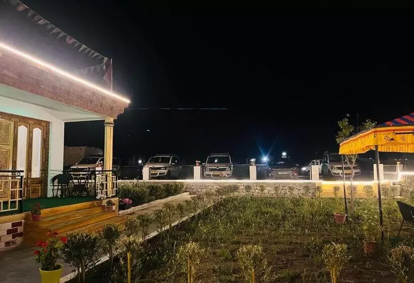 ホテル Gyalpo House