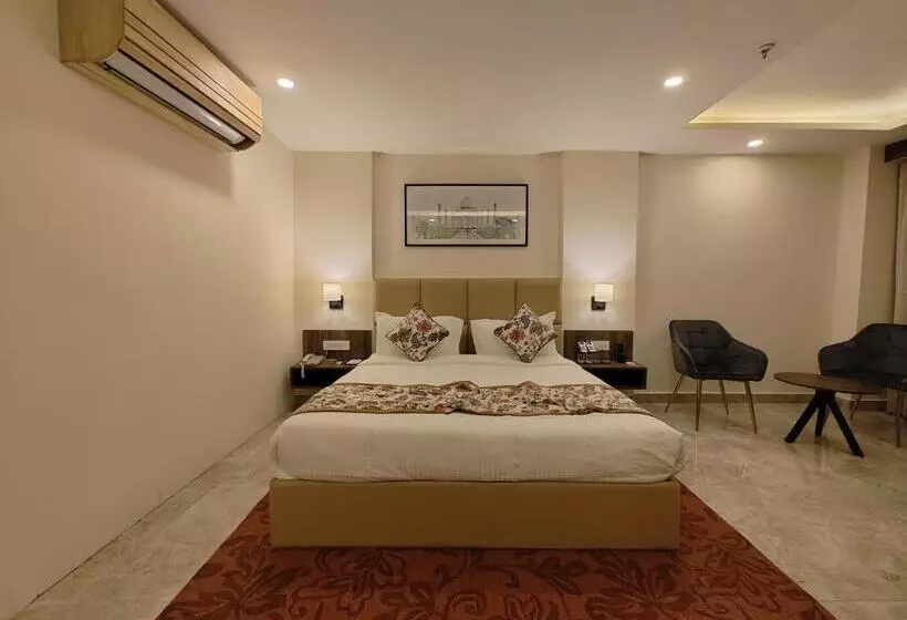 Hotelli Regenta Place Gwalior