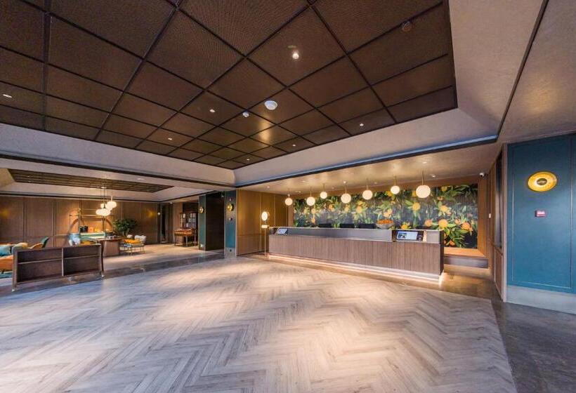 Orange Hotel   Jiaozhou Jiaodong International Airport Jiaodong Subway Station