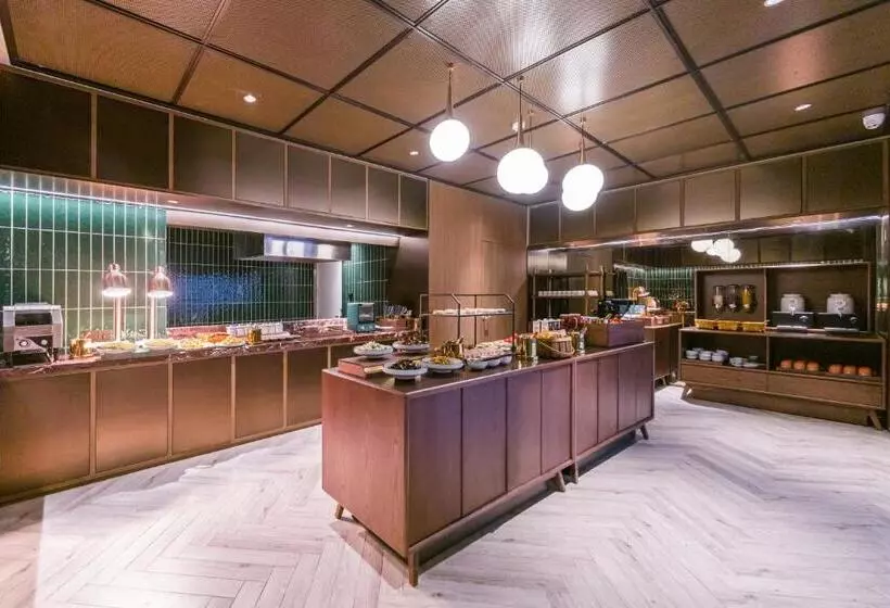 Orange Hotel   Jiaozhou Jiaodong International Airport Jiaodong Subway Station