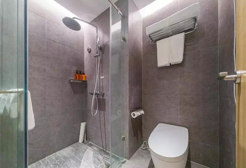 Orange Hotel   Jiaozhou Jiaodong International Airport Jiaodong Subway Station