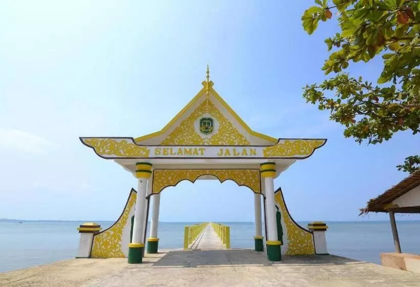 Sunset Curly Bay Hotel & Resort