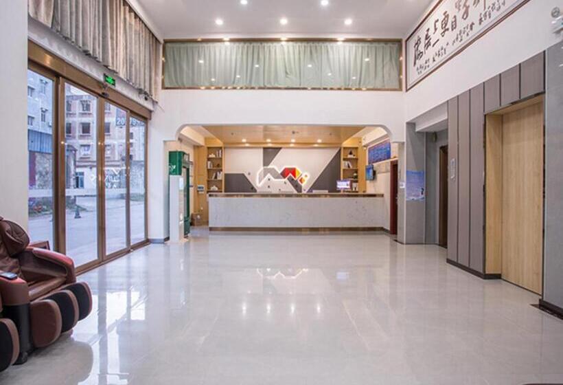 Borrman Hotel Fangchenggang Qisha