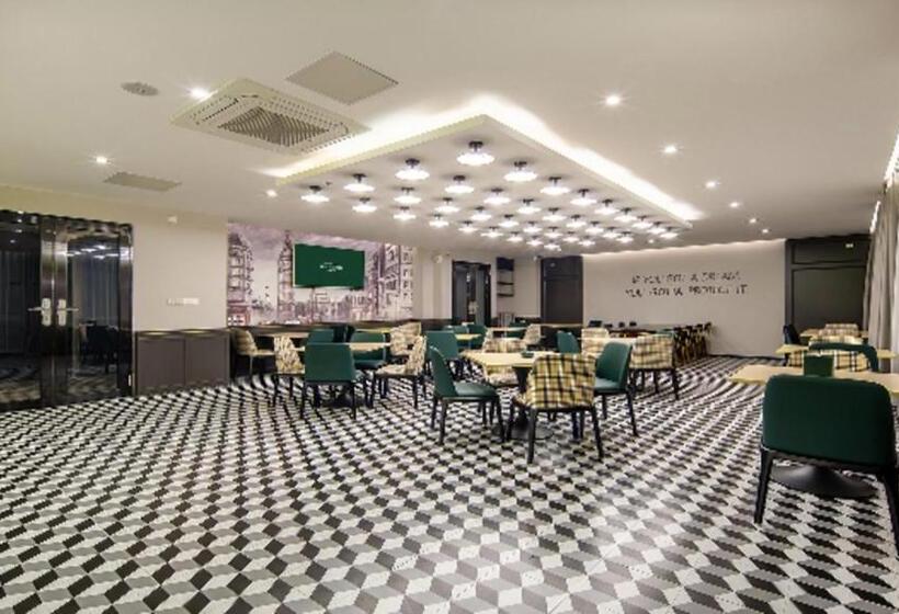 City Comfort Premier Hotel Zhaoqing East Station New District Sports Center Yanyang Lake