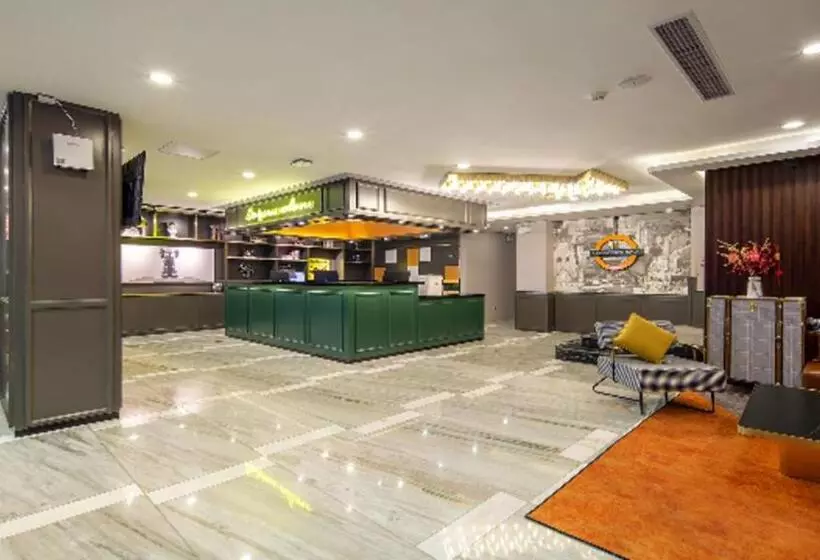 City Comfort Premier Hotel Zhaoqing East Station New District Sports Center Yanyang Lake