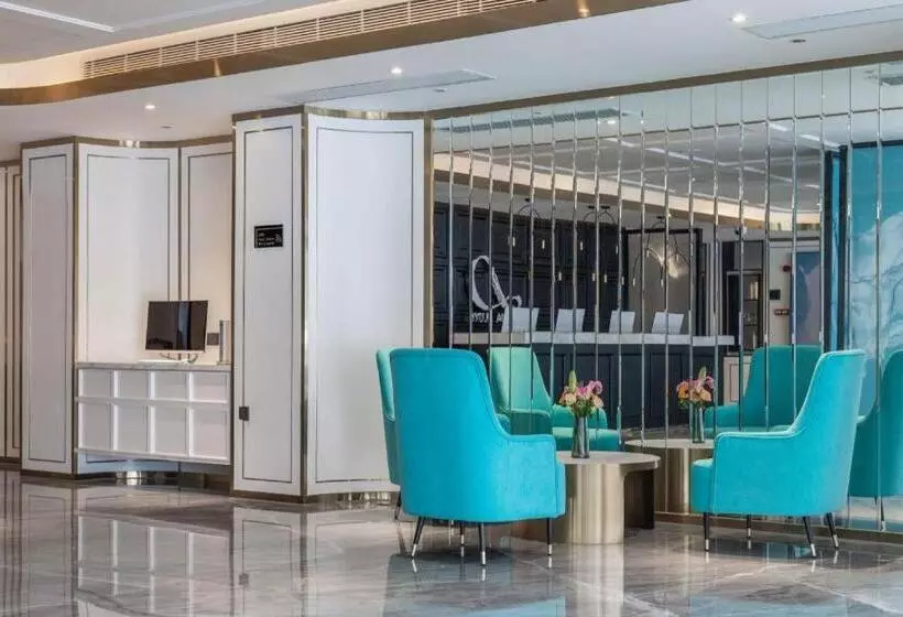 希岸deluxe酒店中山西区兴中广场店