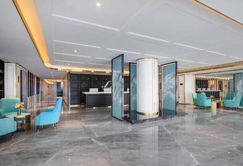 希岸deluxe酒店中山西区兴中广场店