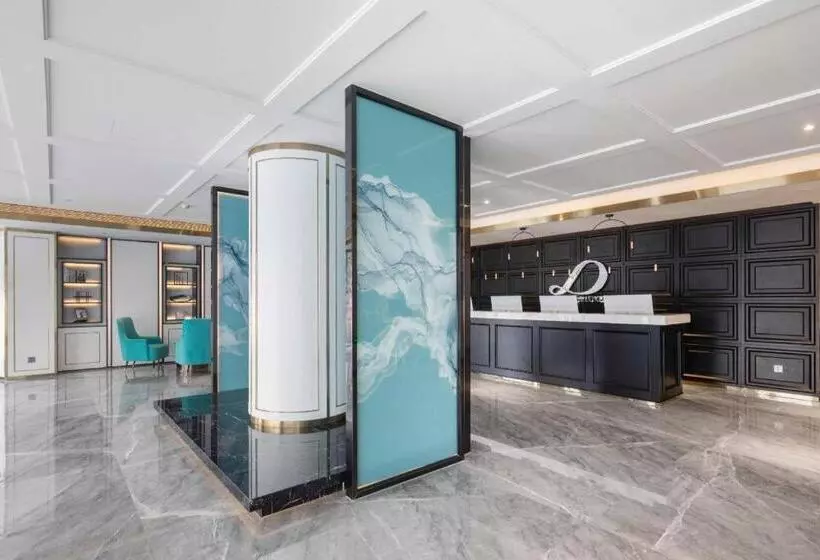 希岸deluxe酒店中山西区兴中广场店