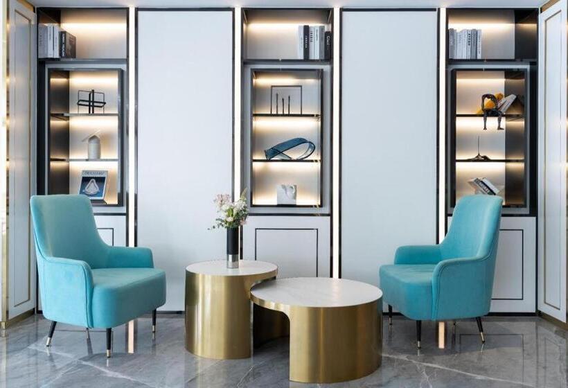 希岸deluxe酒店中山西区兴中广场店