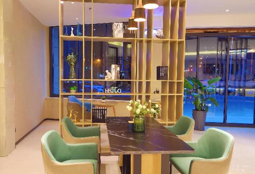 בית מלון כפרי City Comfort Inn Golmud City Hall Yanhu Square