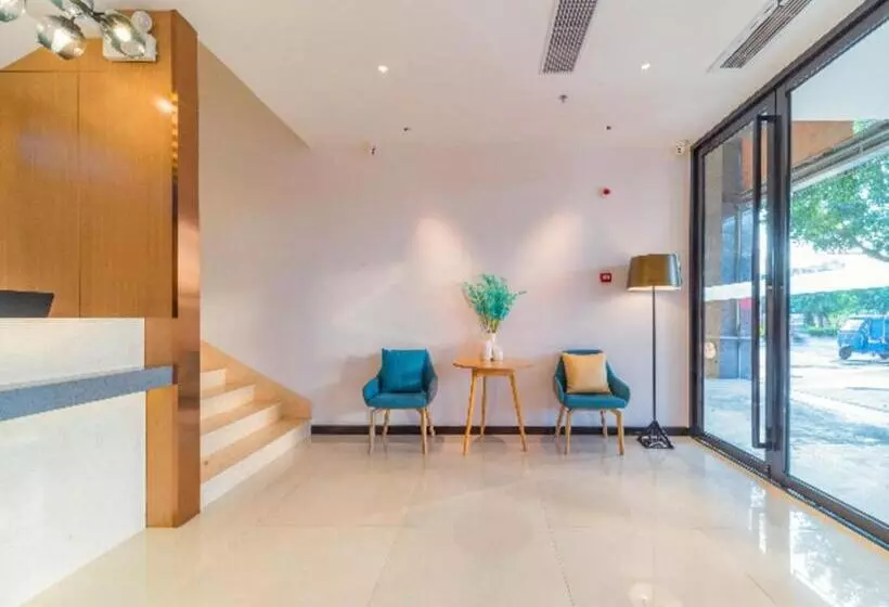 Hotelli City Comfort Inn Qingyuan Yingde Heping North Road