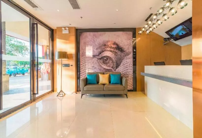 Hotelli City Comfort Inn Qingyuan Yingde Heping North Road