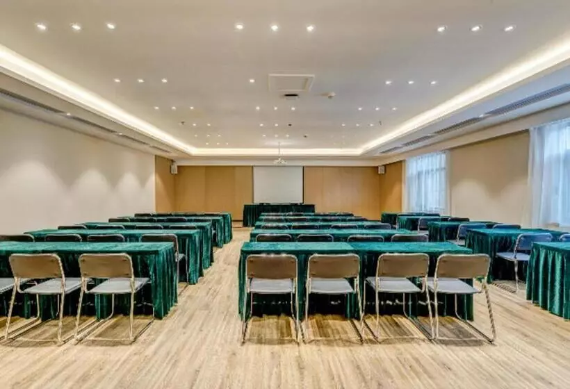 ホテル City Comfort Inn Tangshan Railway Station Lunan District Government