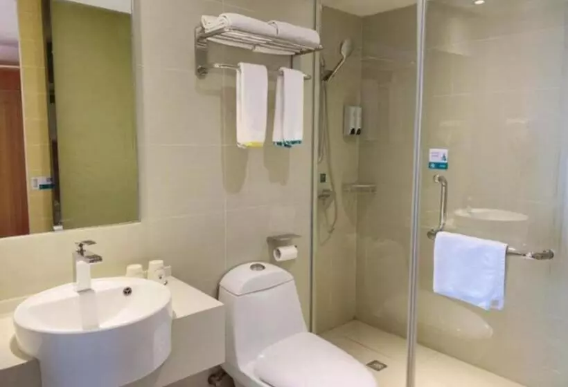 ホテル City Comfort Inn Wuhan South Lake Zhongnan University Of Economics And Law Fashion City