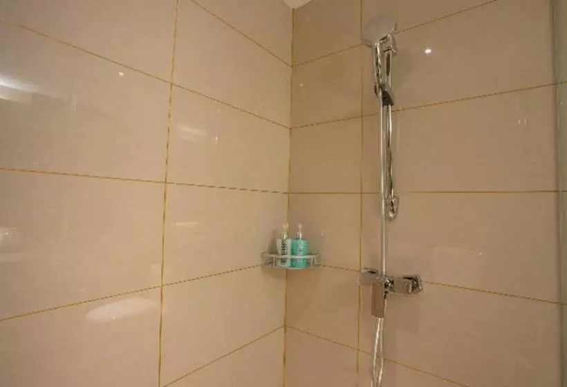 ホテル City Comfort Inn Zhuji Xishi Theater Yongli Plaza